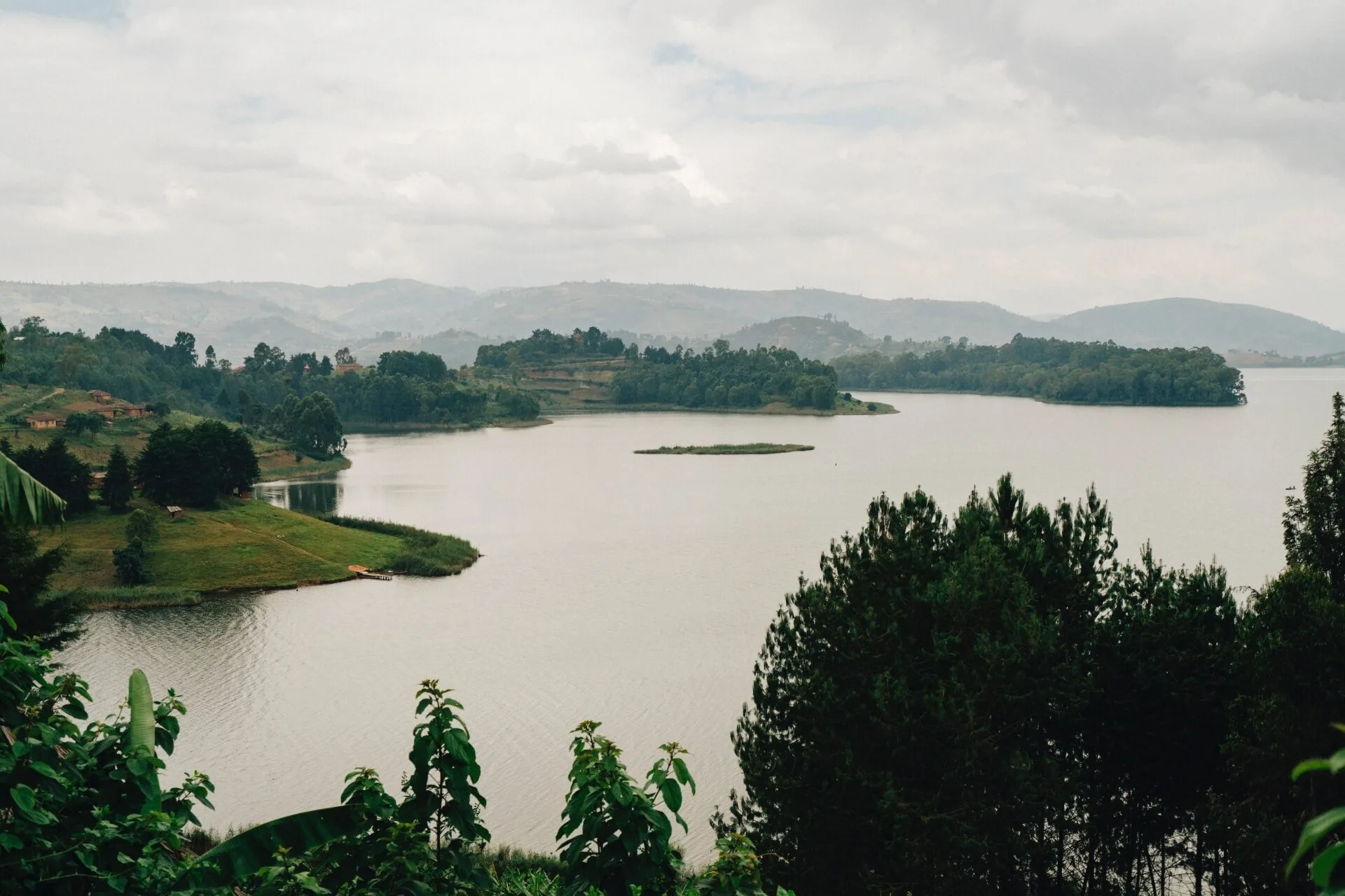 Lakes & Landscapes in Uganda
